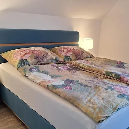 아파트 Suedsteirisches Hofglueck Xxl Ferienreich Im 1 Stock *